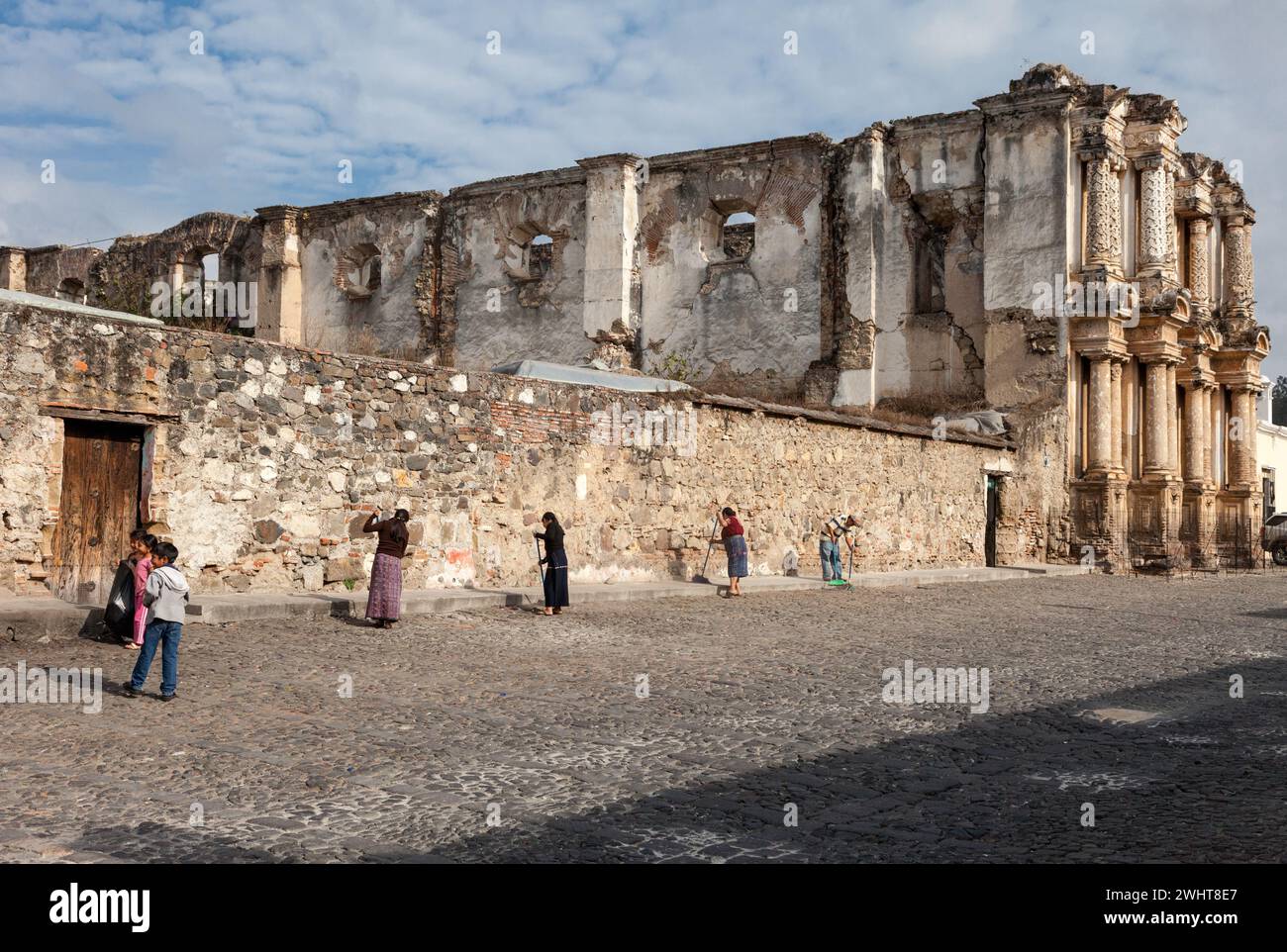 El carmen church antigua hi-res stock photography and images - Alamy