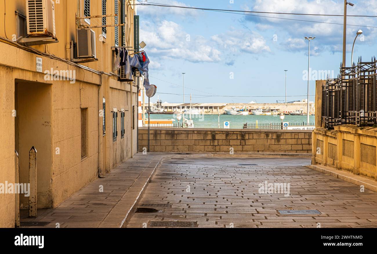 view of a detail of the historic district  of Old Bari, Puglia region (Apulia), southern Italy, Europe. Bari vecchia. Stock Photo