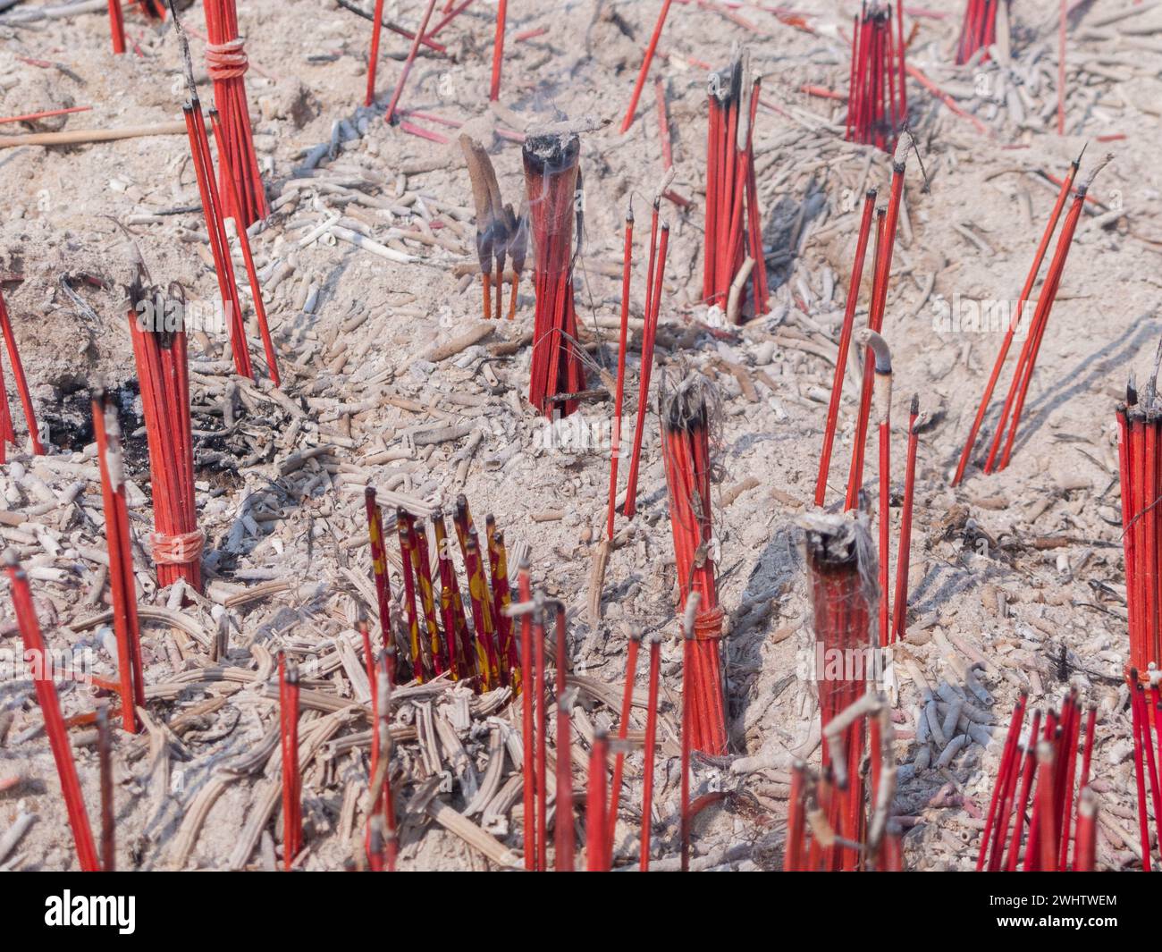 Incense joss sticks in hi-res stock photography and images - Alamy