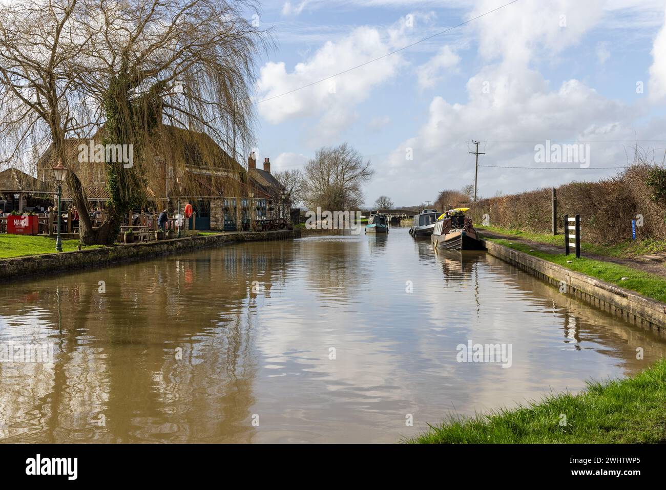 The Barge Inn beside The Kennet and Avon canal at Seend Cleeve, Wiltshire, England, UK Stock Photo