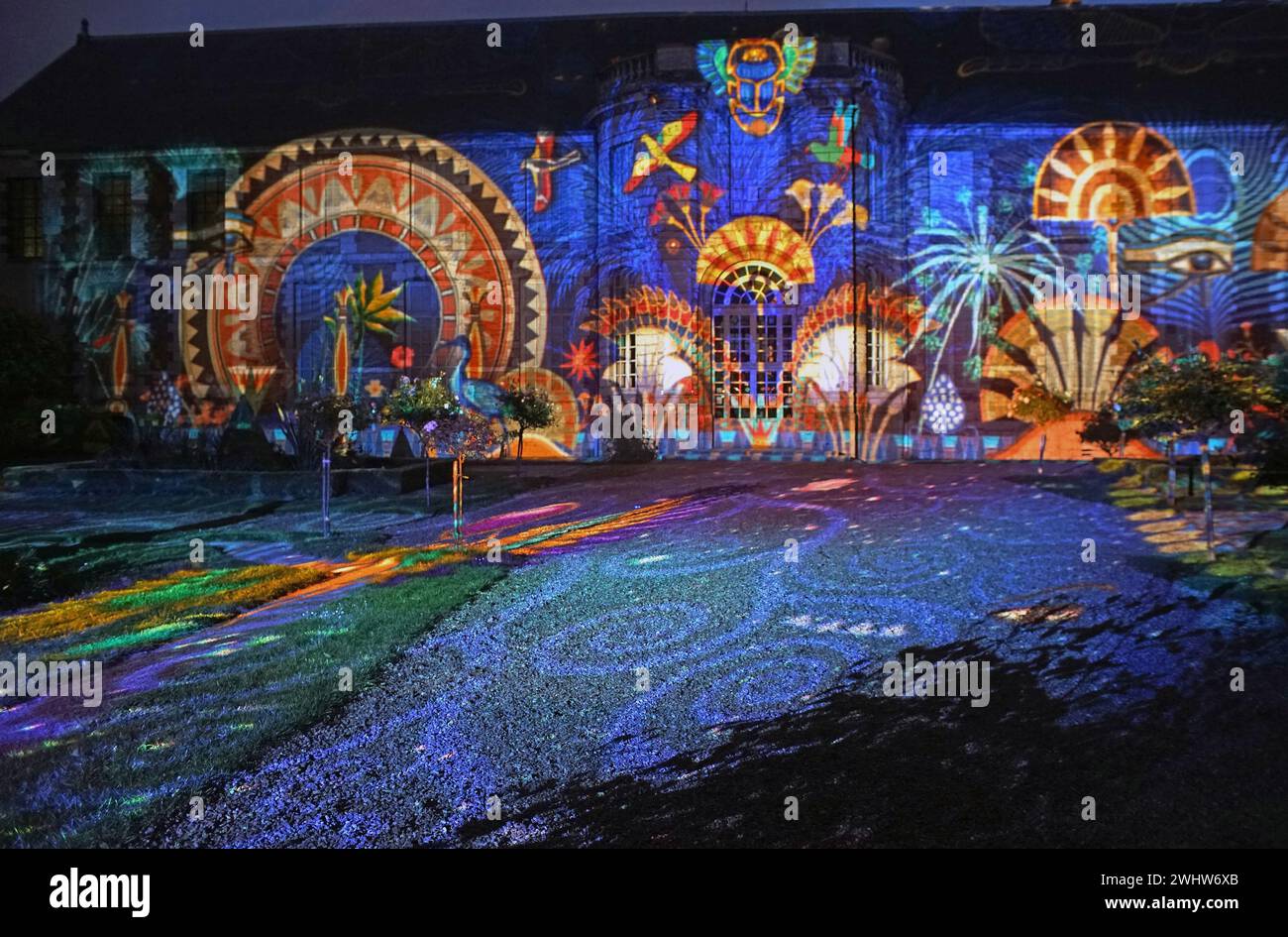 Chartres Light Chartres light shaw, Chartres, France Stock Photo - Alamy