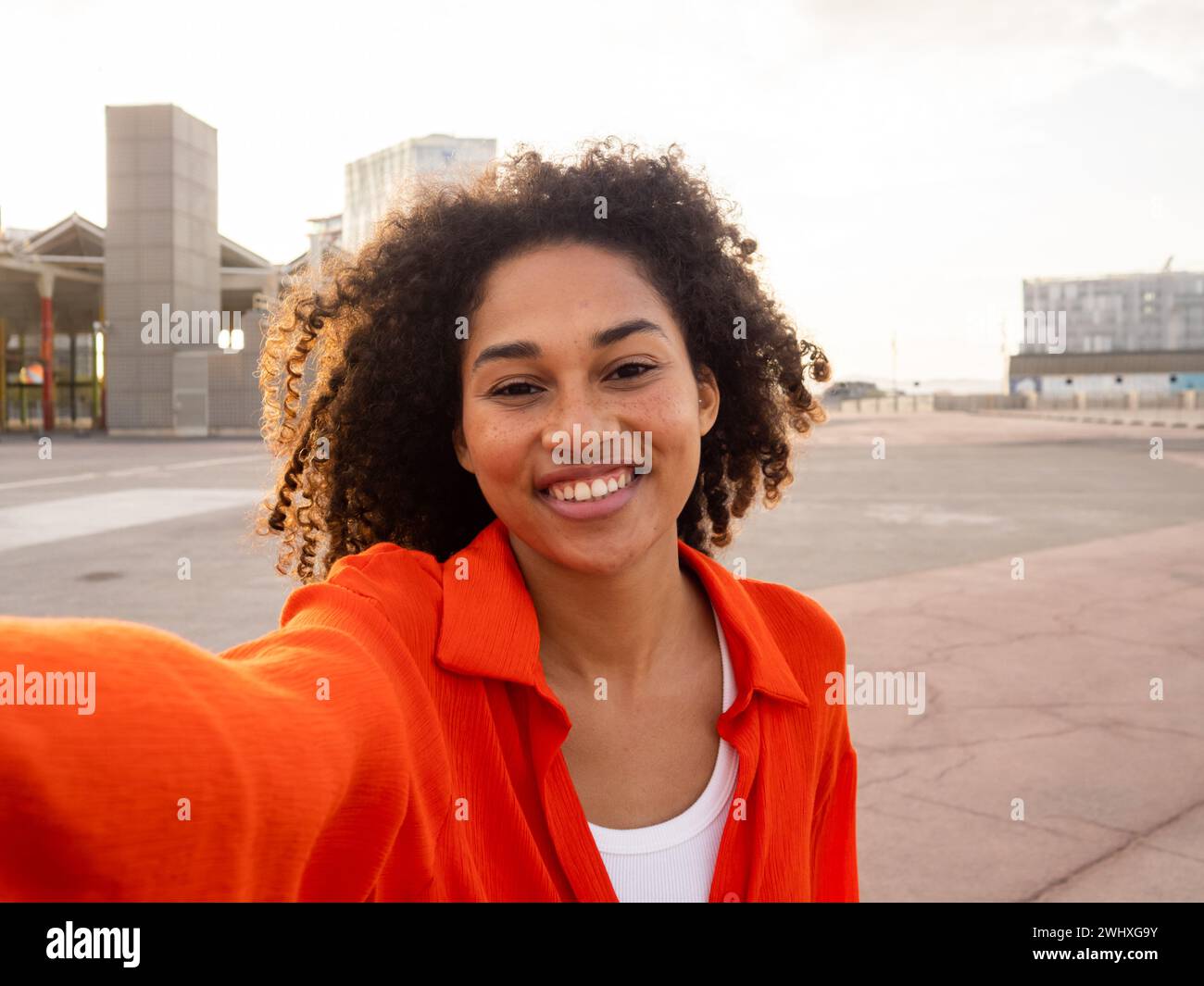 Closeup pretty african american hi-res stock photography and images - Alamy