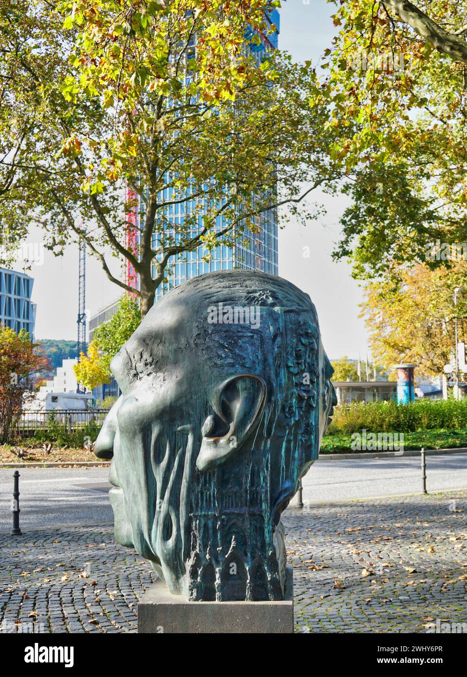 Konrad Adenauer; sculpture by Hubertus Pilgrim in the government district of Bonn Stock Photo