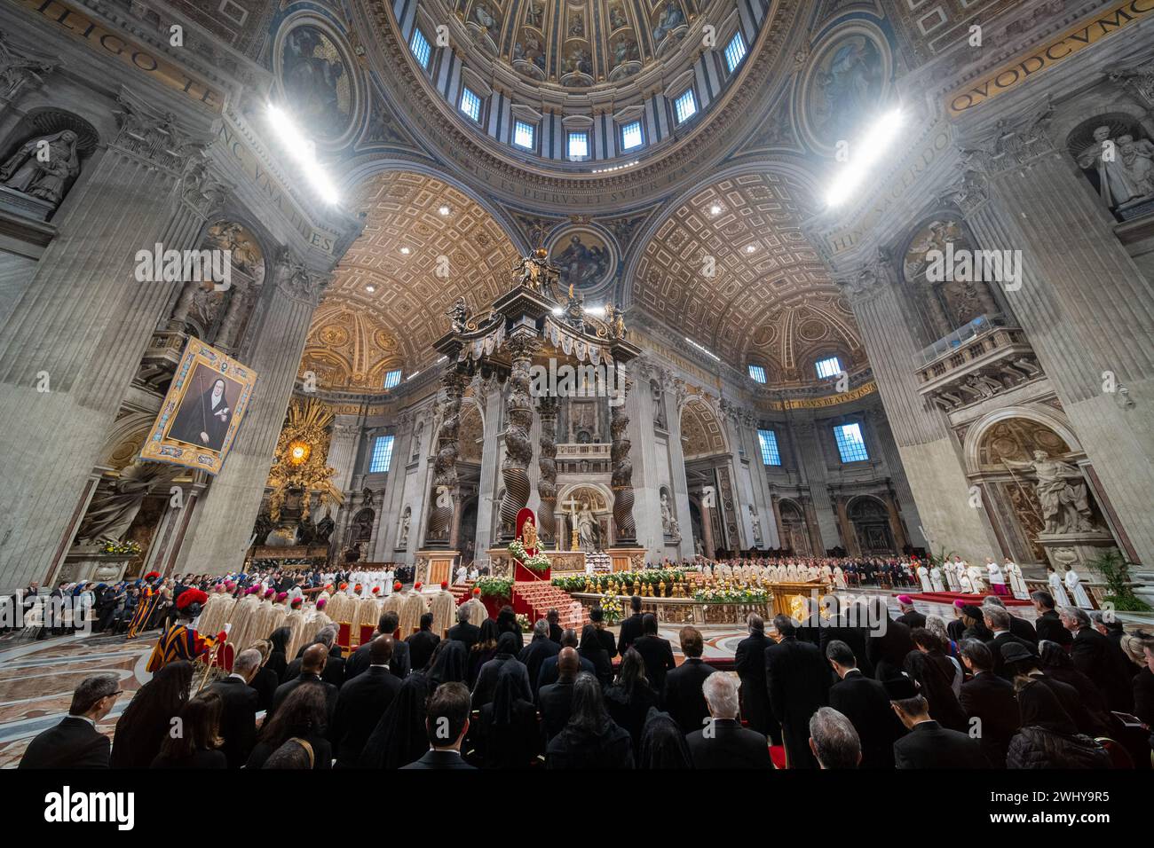 Vatican, Vatican. 11th Feb, 2024. General view of St. Peter's Basilica during the Holy Mass and the canonization of Blessed Maria Antonia of Saint Joseph de Paz y Figueroa. Credit: SOPA Images Limited/Alamy Live News Stock Photo