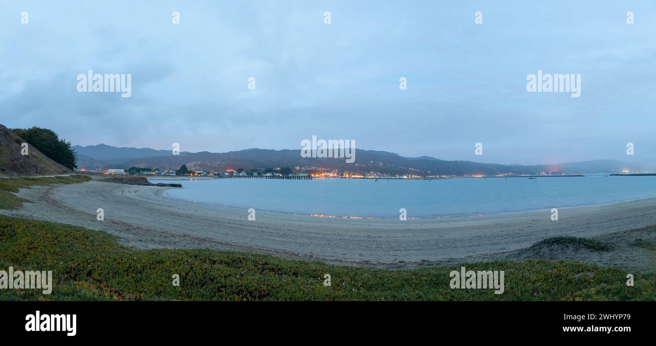 Mavericks wave hires stock photography and images Alamy