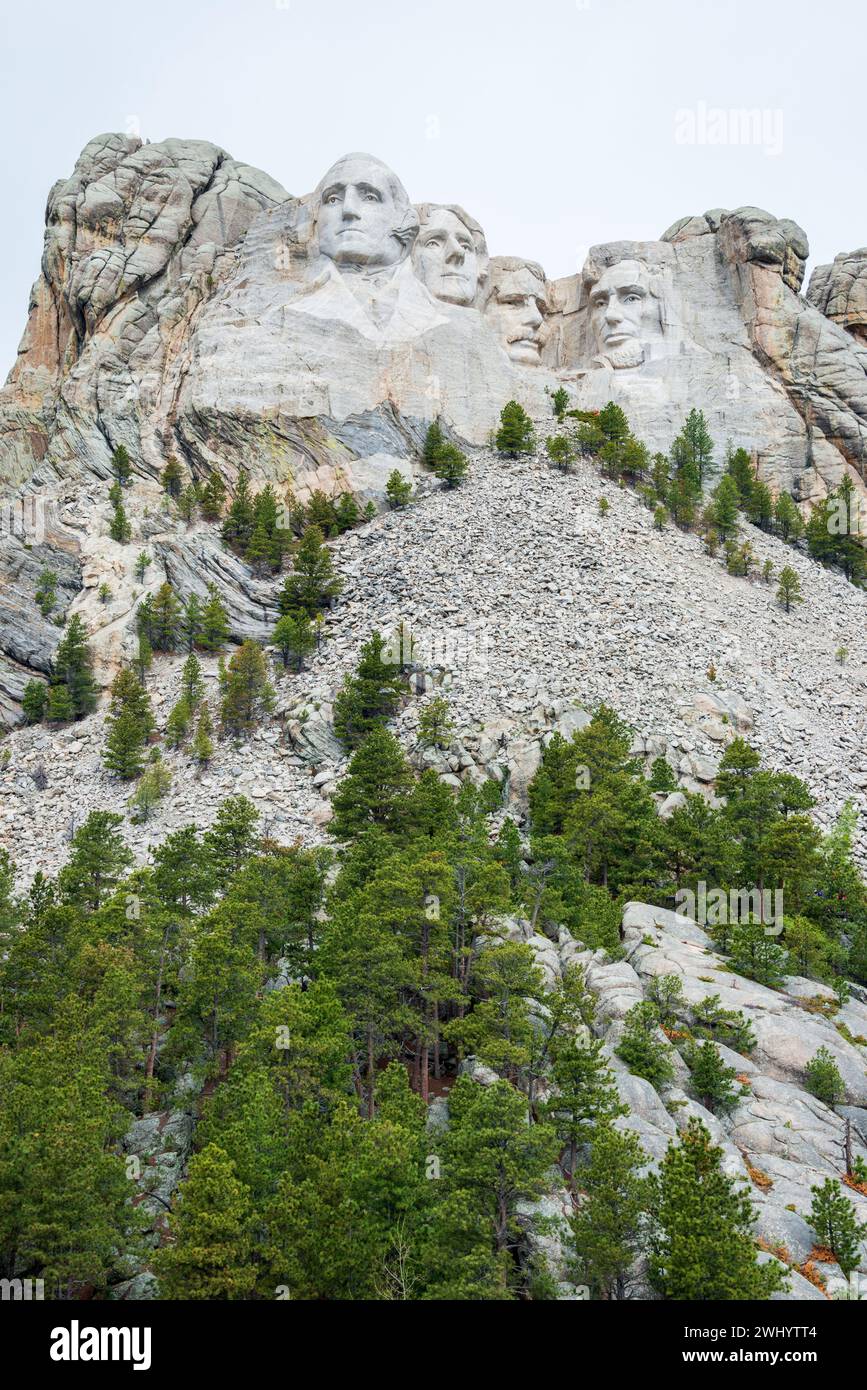 Mount Rushmore National Memorial, in the Black Hills of South Dakota, USA Stock Photo Alamy