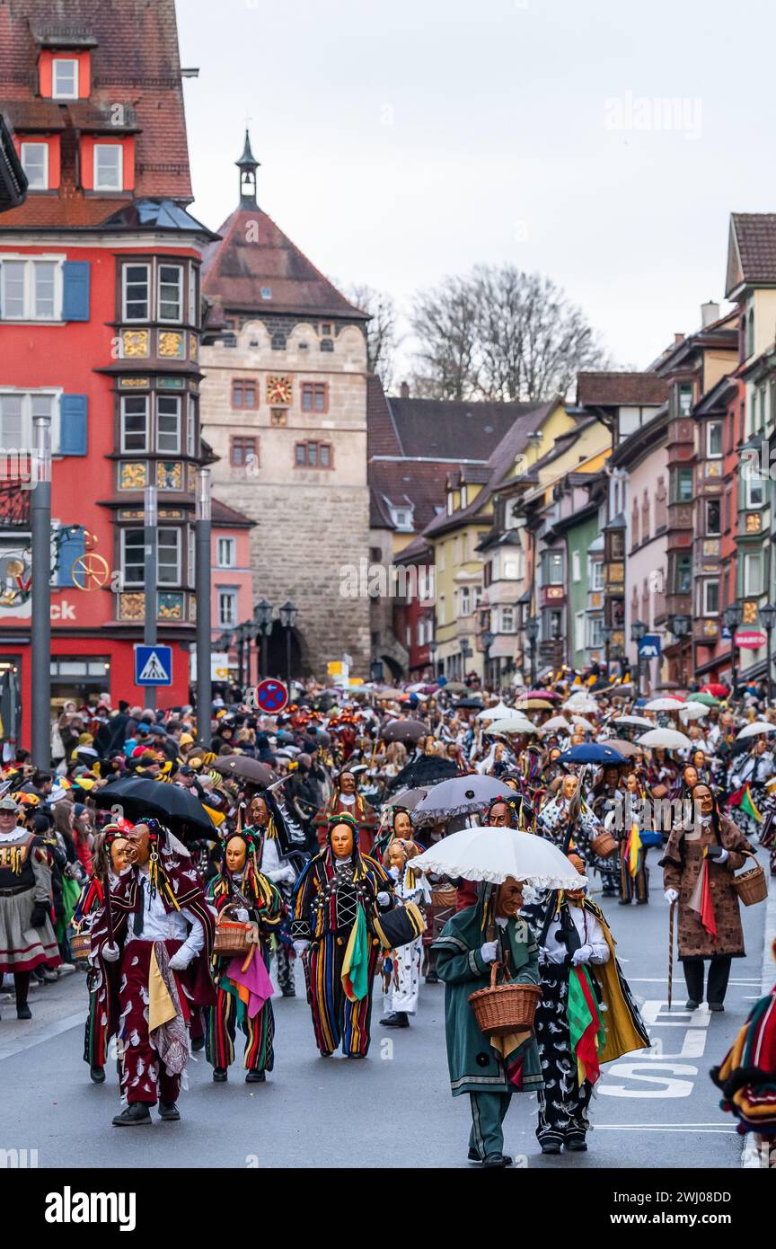 Rottweil, Germany. 12th Feb, 2024. Fools walk through the city center ...