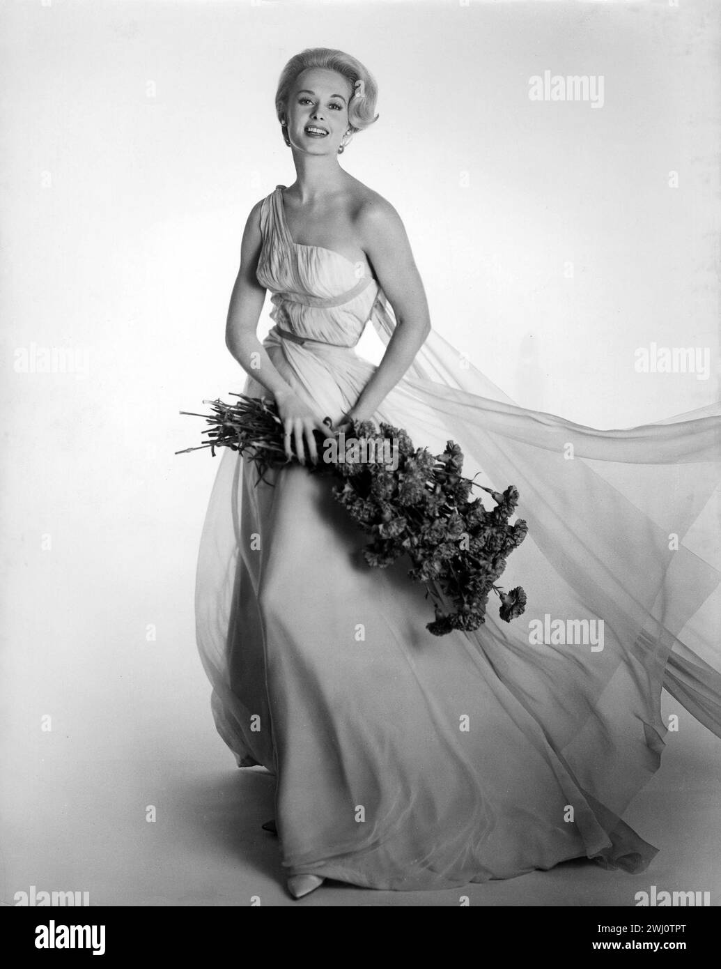 Actress Tippi Hedren (Publicity photo, 1963 Stock Photo Alamy