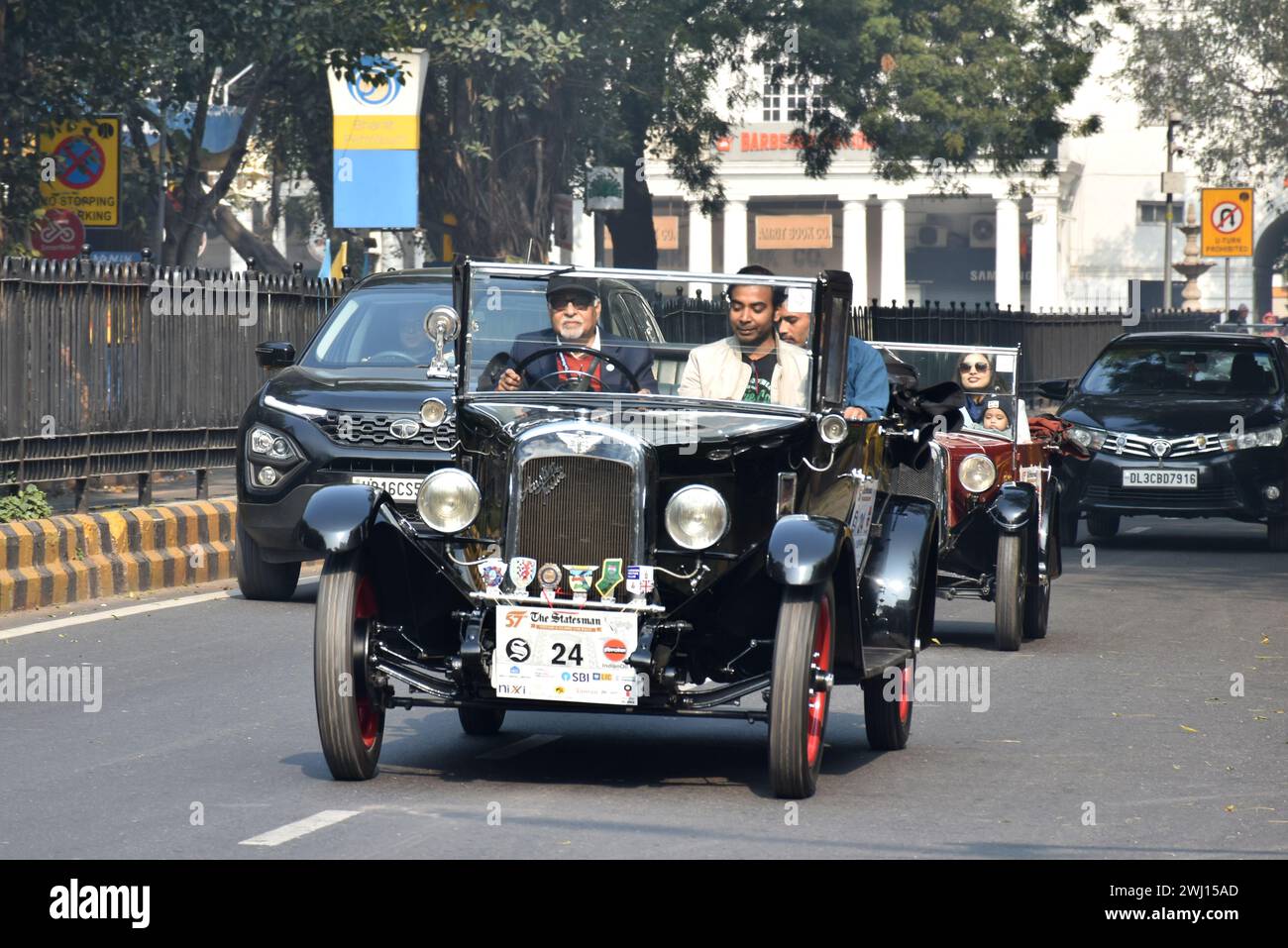 Vintage car rally delhi 2024 hires stock photography and images Alamy
