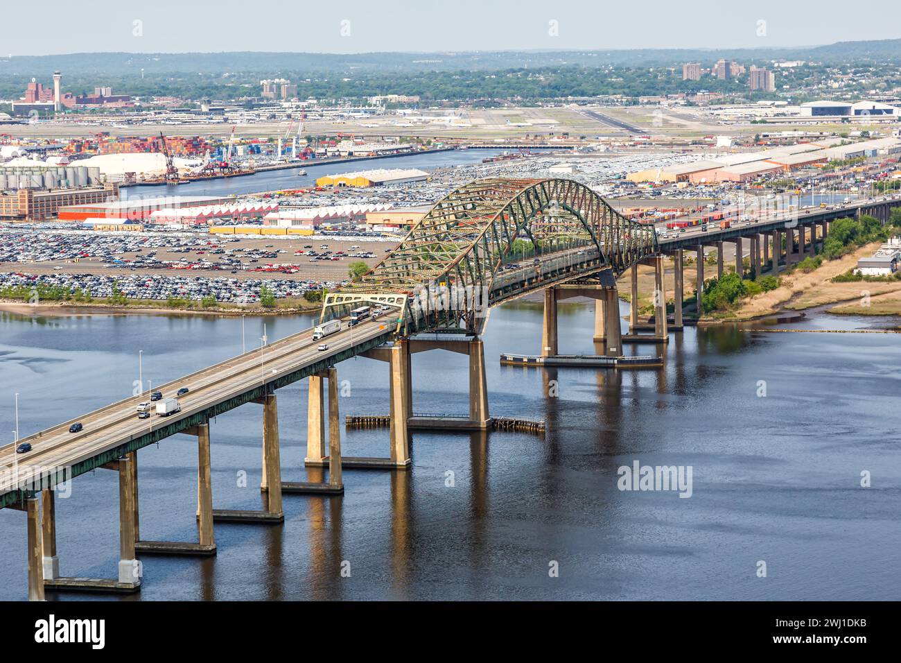 Vincent R. Casciano Memorial Bridge BrÃ¼cke in Jersey City bei New York Luftbild in New Jersey, USA Stock Photo