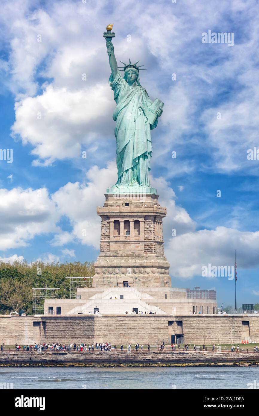 New York City Statue of Liberty portrait in the USA Stock Photo - Alamy