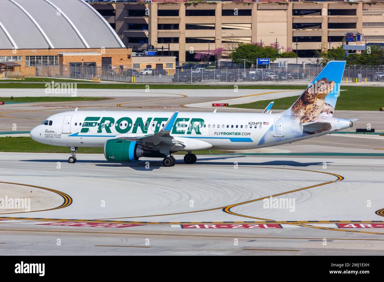 Frontier Airlines Airbus A320neo aircraft Chicago Midway Airport in the USA Stock Photo