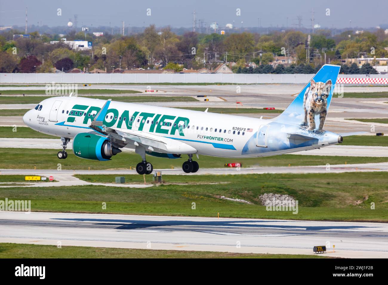 Frontier Airlines Airbus A320neo aircraft Chicago Midway Airport in the USA Stock Photo