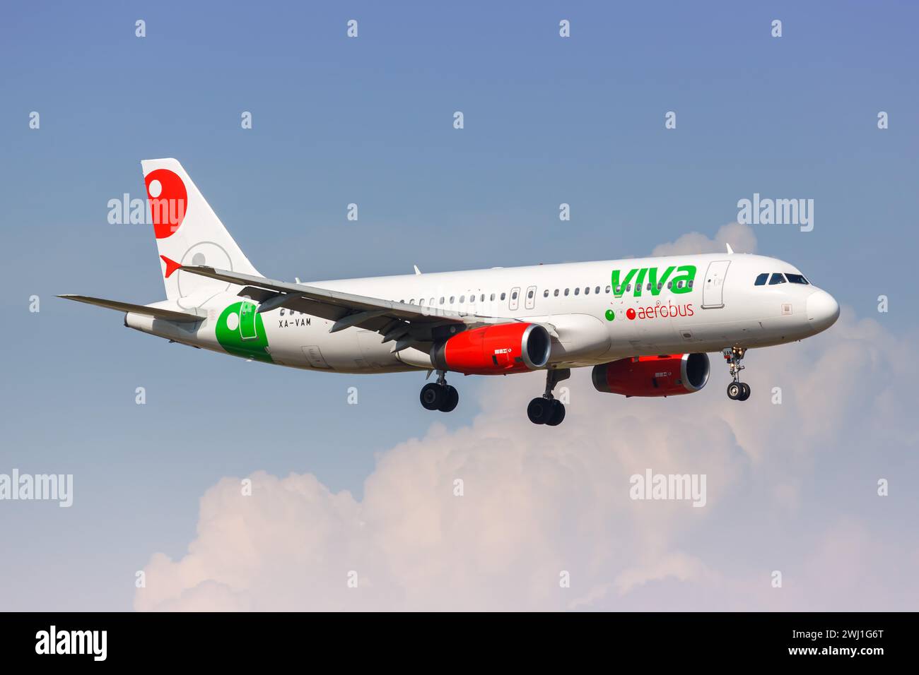 Viva Aerobus Airbus A320 aircraft Dallas Fort Worth Airport in the USA Stock Photo