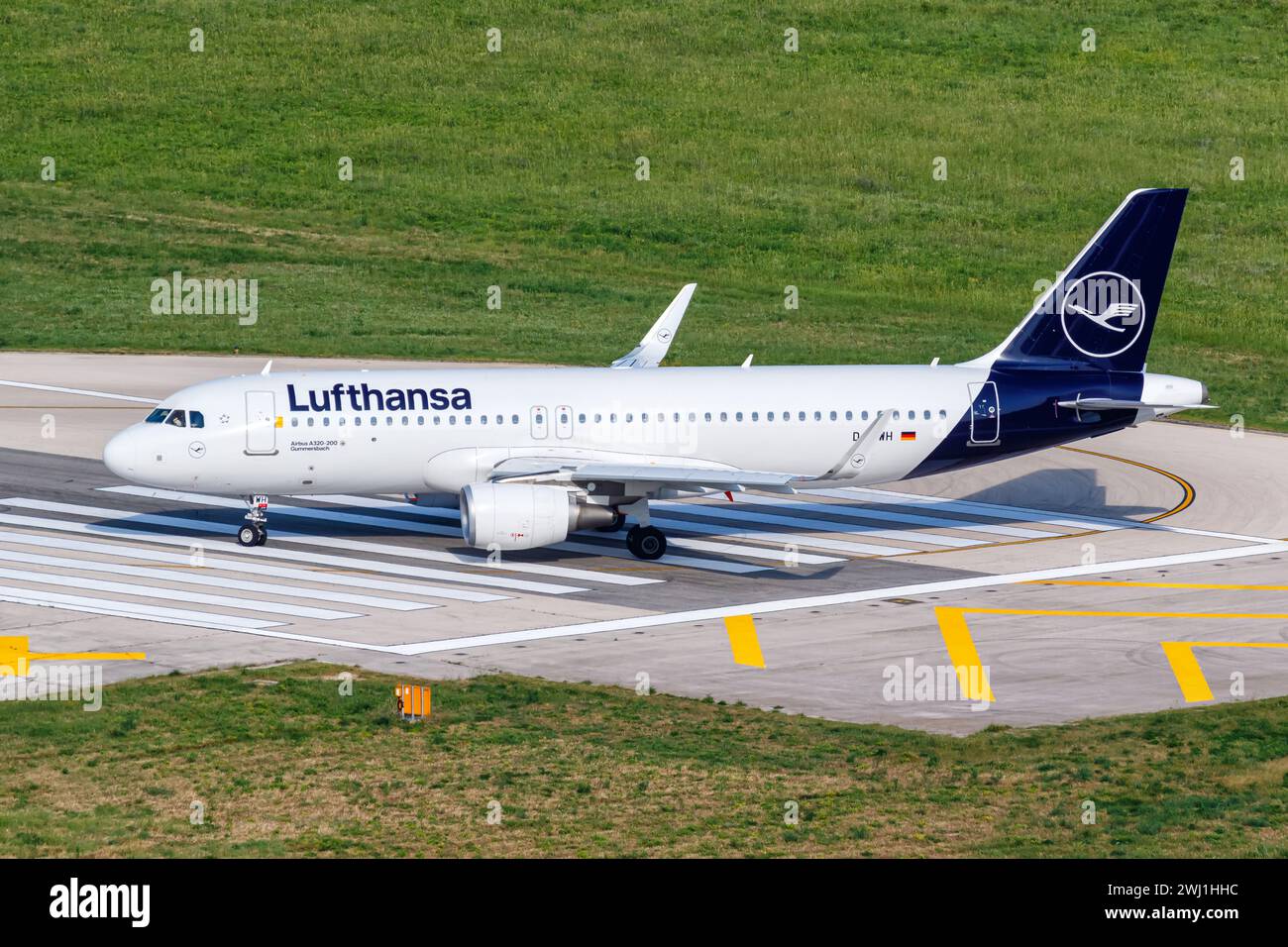 Lufthansa Airbus A320 aircraft Split Airport in Croatia Stock Photo
