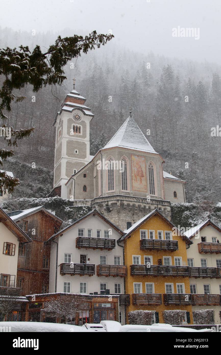 The Pfarrkirche Maria Himmelfahrt in Hallstatt, Austria Stock Photo