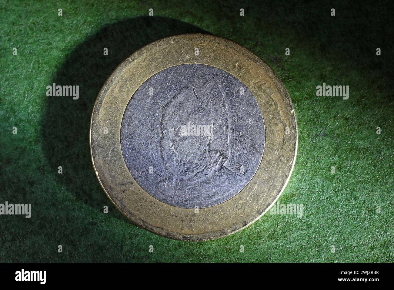 worn-moroccan-10-dirham-coin-stock-photo-alamy
