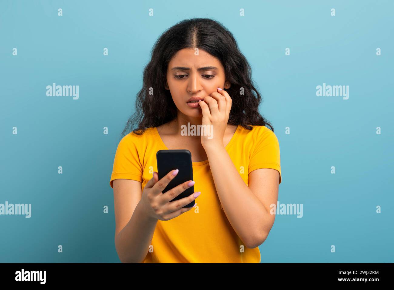 Beautiful confused woman using hi-res stock photography and images - Alamy