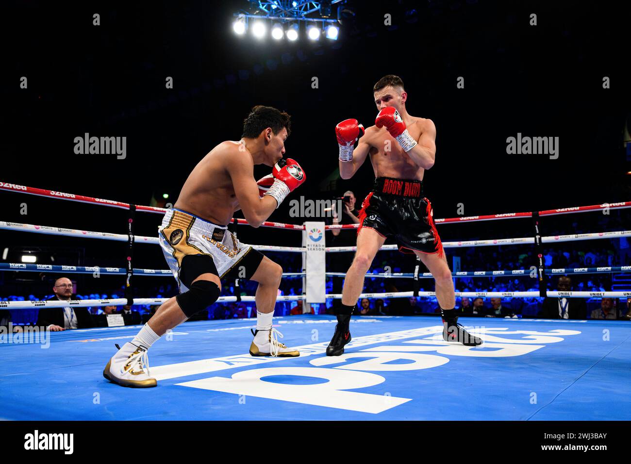 LONDON, UNITED KINGDOM. 10 Feb, 24. Billy Adams vs. Engel Gomez - Super featherweight during Queensberry Promotions Show Sheeraz vs Williams and undercard at Copper Box Arena on Saturday, February 10, 2024 in LONDON, ENGLAND. Credit: Taka G Wu/Alamy Live News Stock Photo
