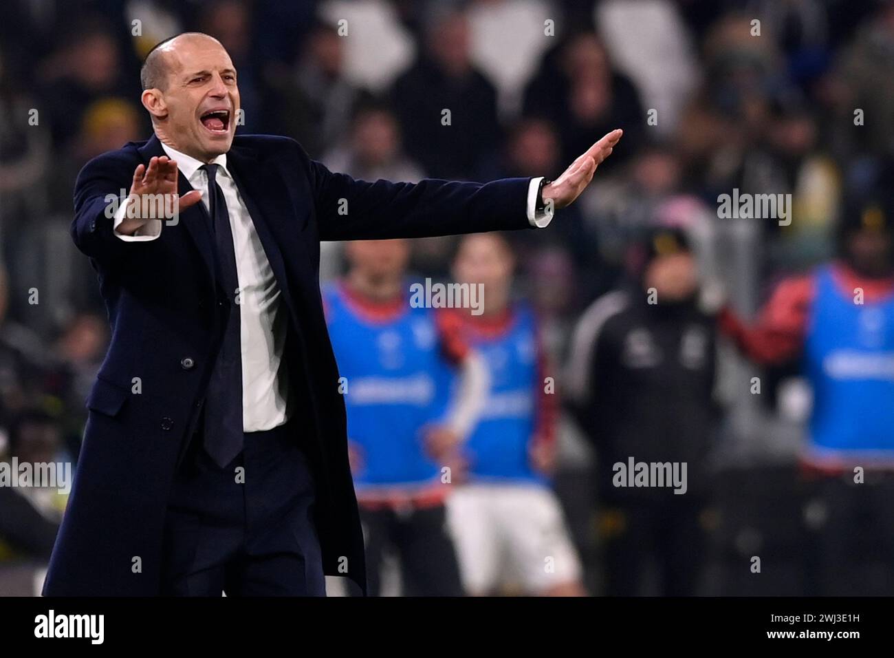 Juventus' head coach Massimiliano Allegri shouts during a Serie A ...