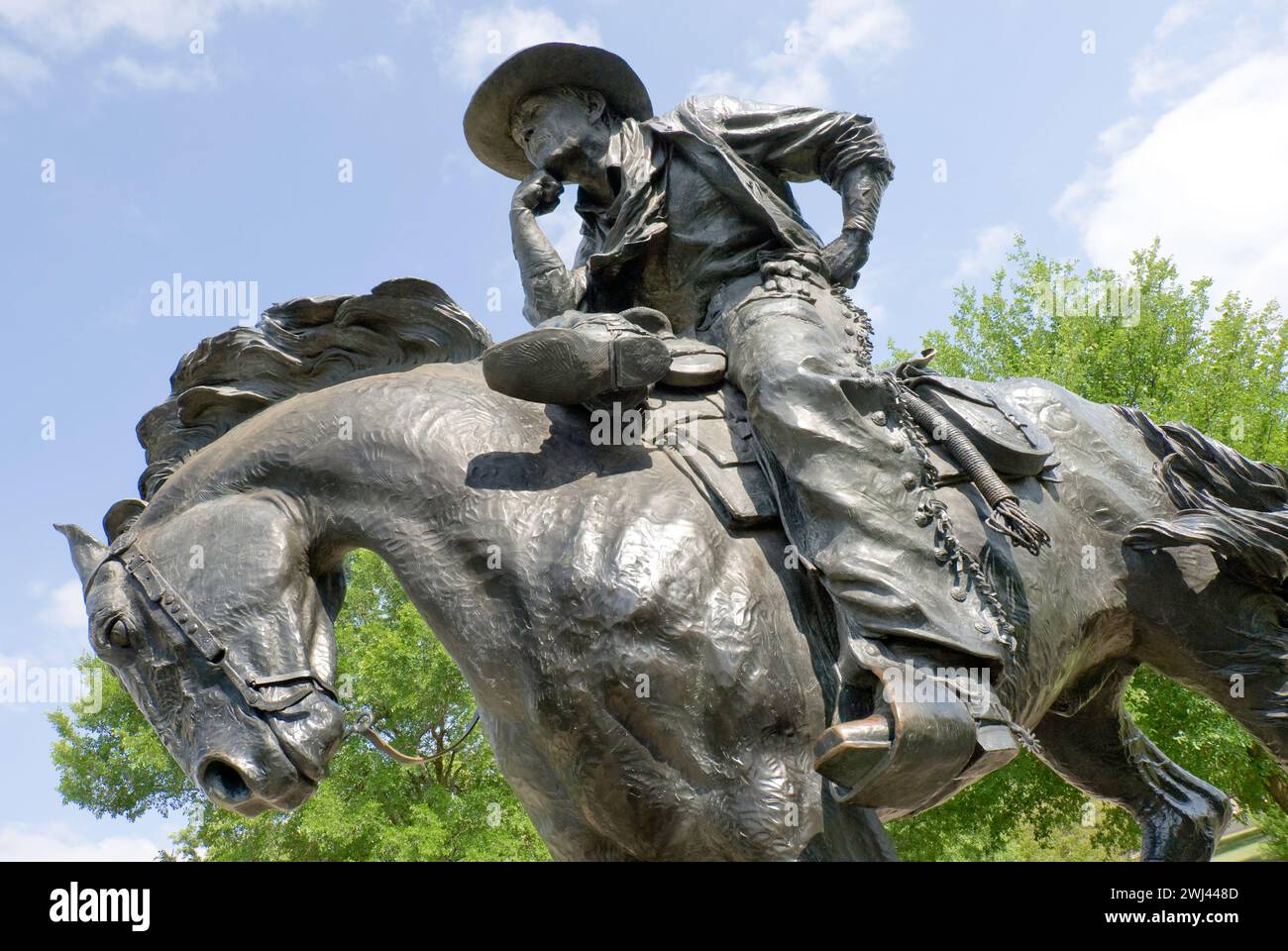 Pioneer Plaza Cattle Drive is the world's largest bronze monument. The ...