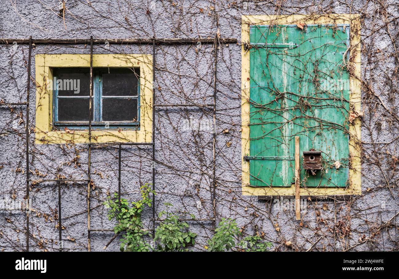 House facade facade hi-res stock photography and images - Alamy