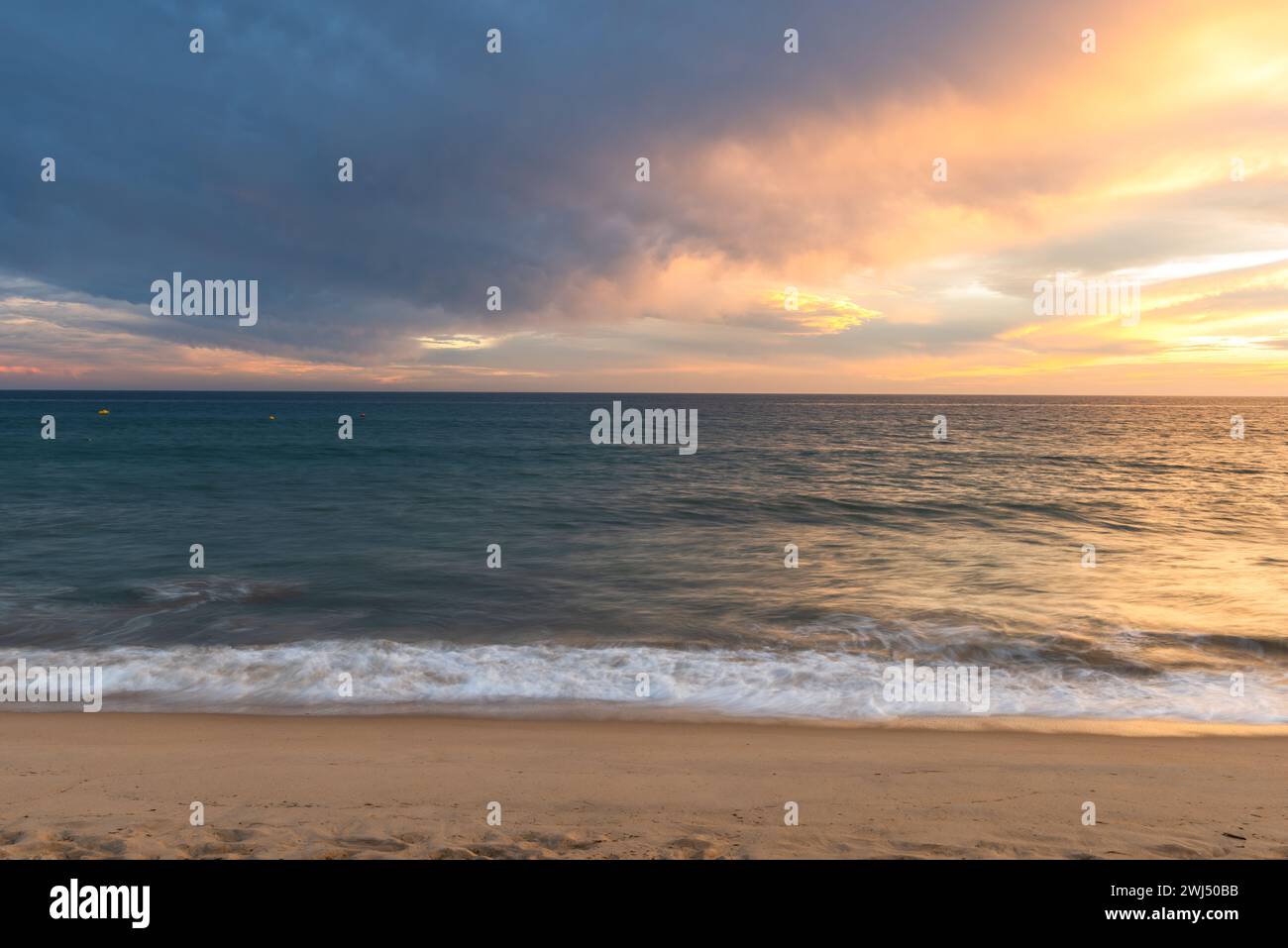 Ocean coast in portugal hi-res stock photography and images - Alamy