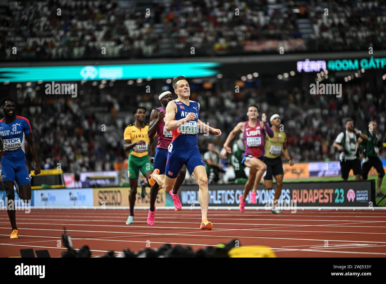 Karsten WARHOLM winning in the 400 meters hurdles at the World ...
