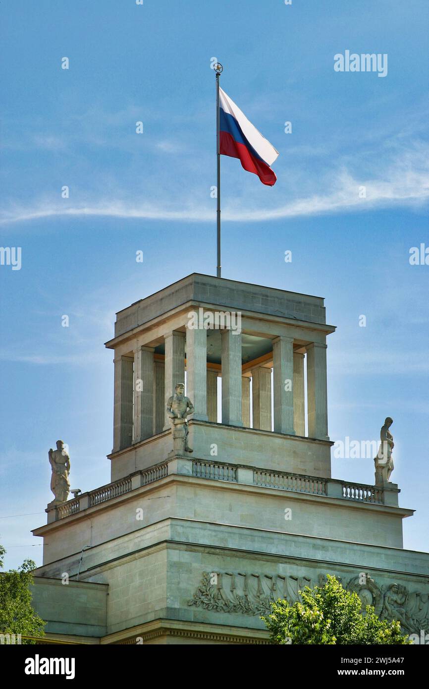 Russian Embassy Berlin Stock Photo - Alamy