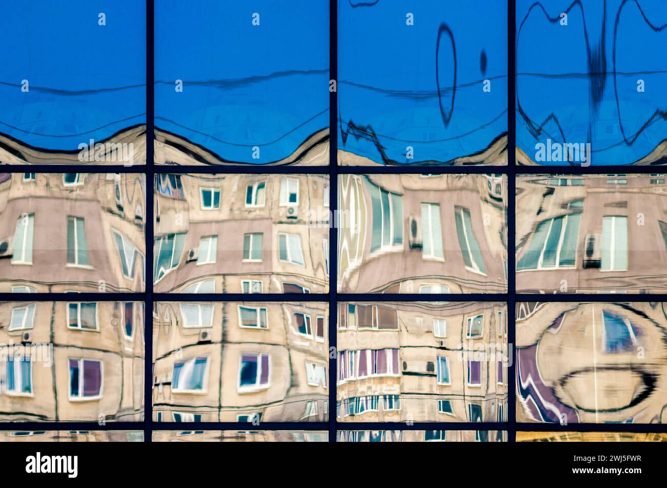 Contortion in a glass hi-res stock photography and images - Alamy