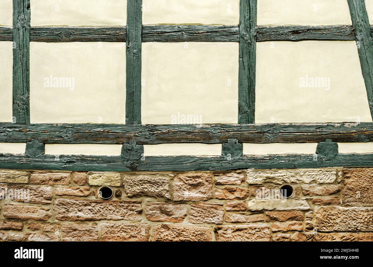 Timber structures hi-res stock photography and images - Alamy