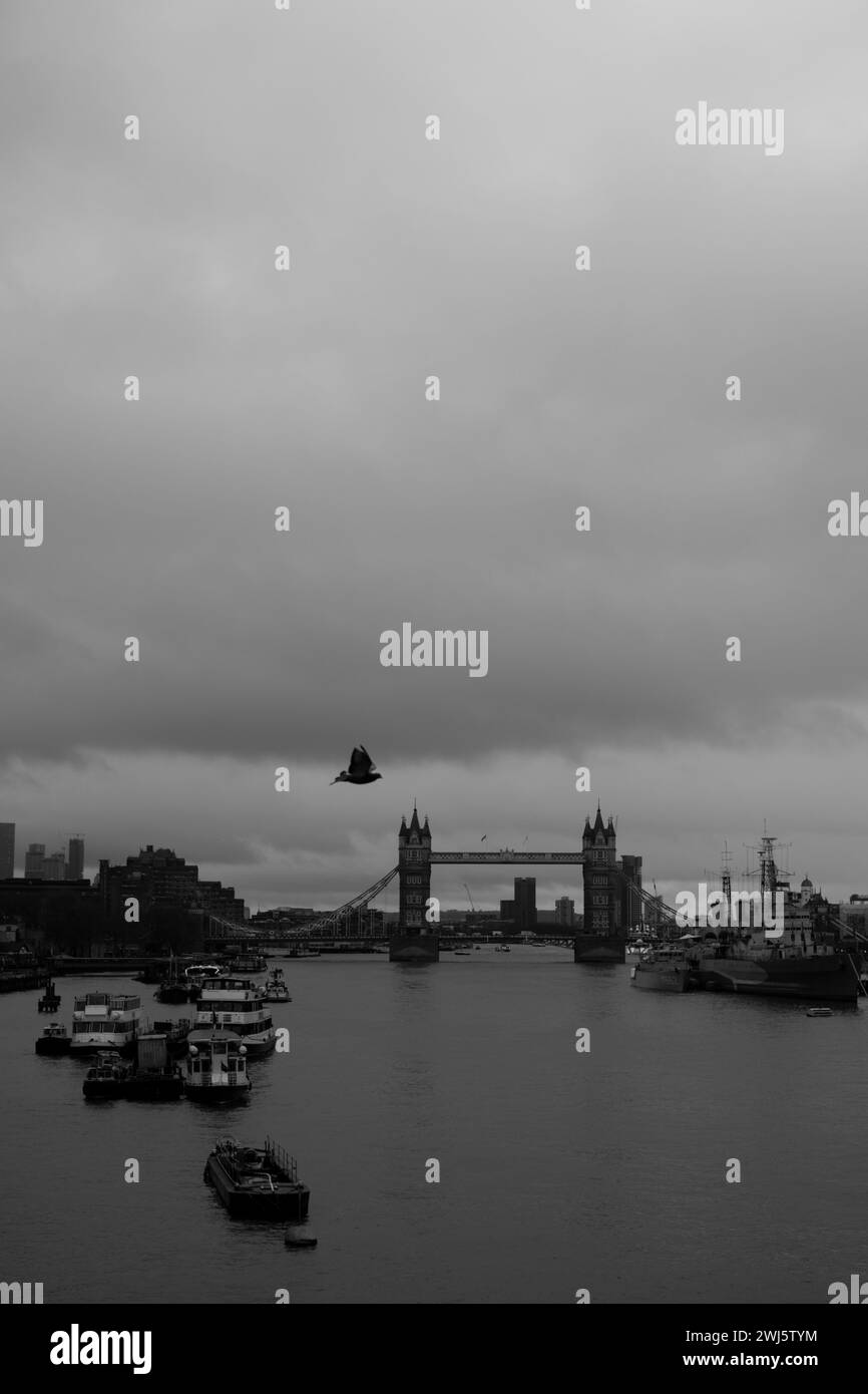 Life in the big city, London edition Stock Photo - Alamy