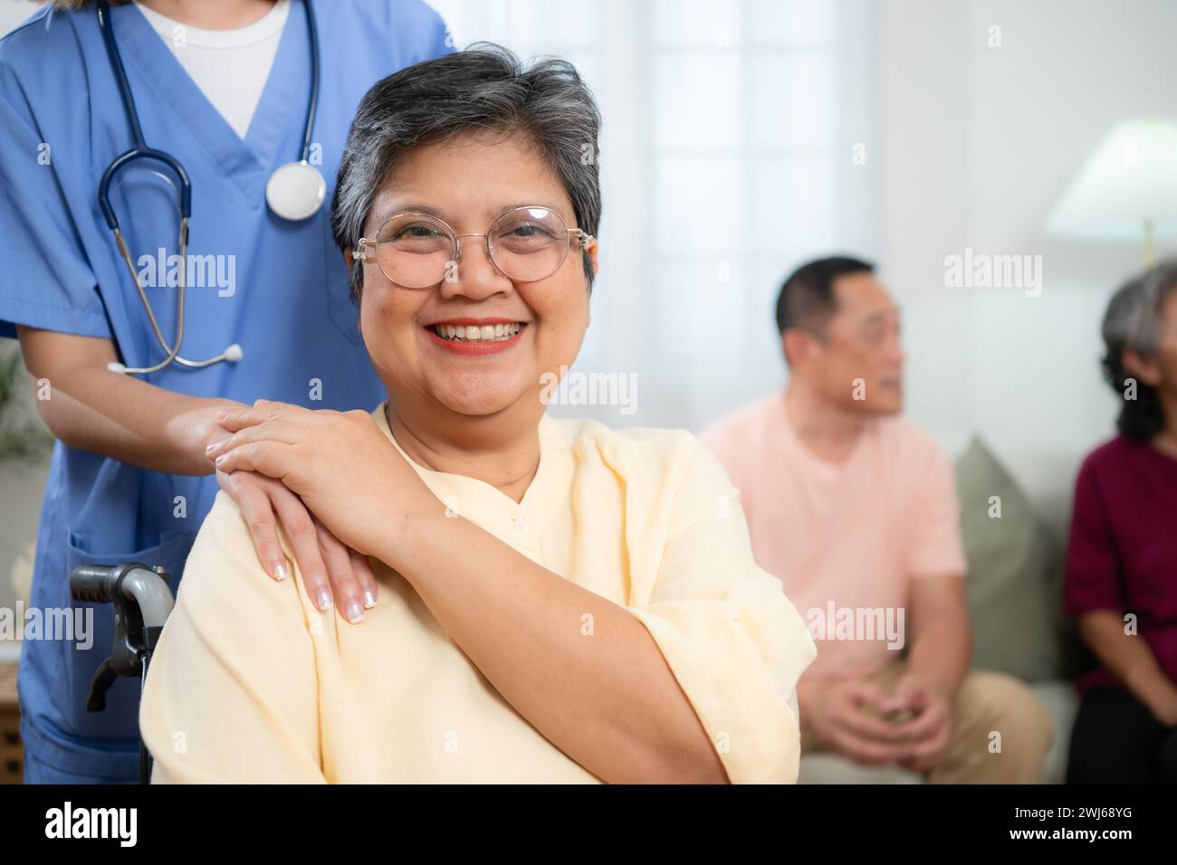 Asian patient with asian nurse hi-res stock photography and images - Alamy