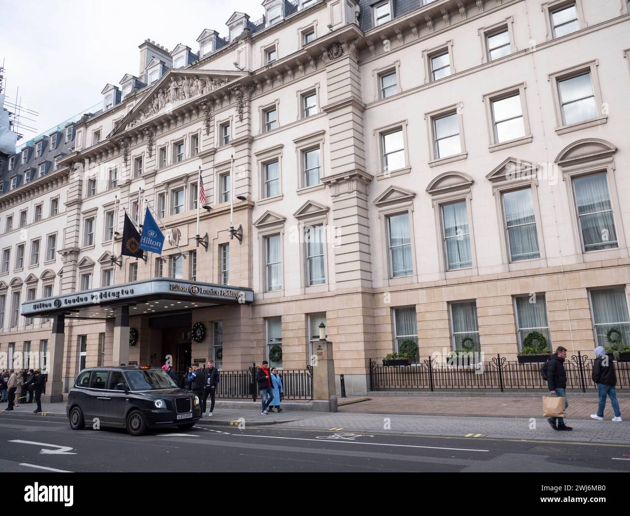Hilton london hotel paddington england hi-res stock photography and ...