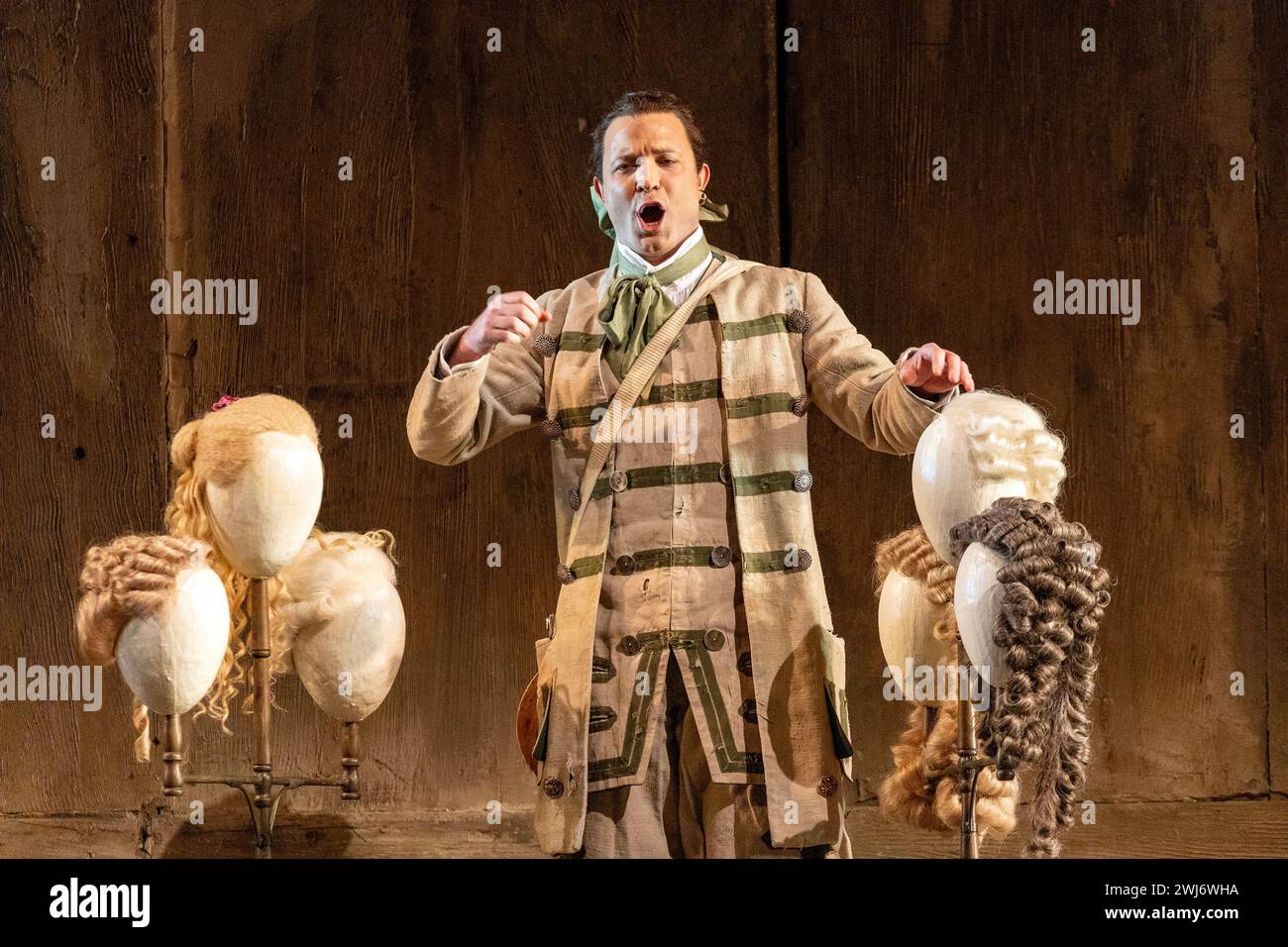 Charles Rice (Figaro) in THE BARBER OF SEVILLE at English National ...