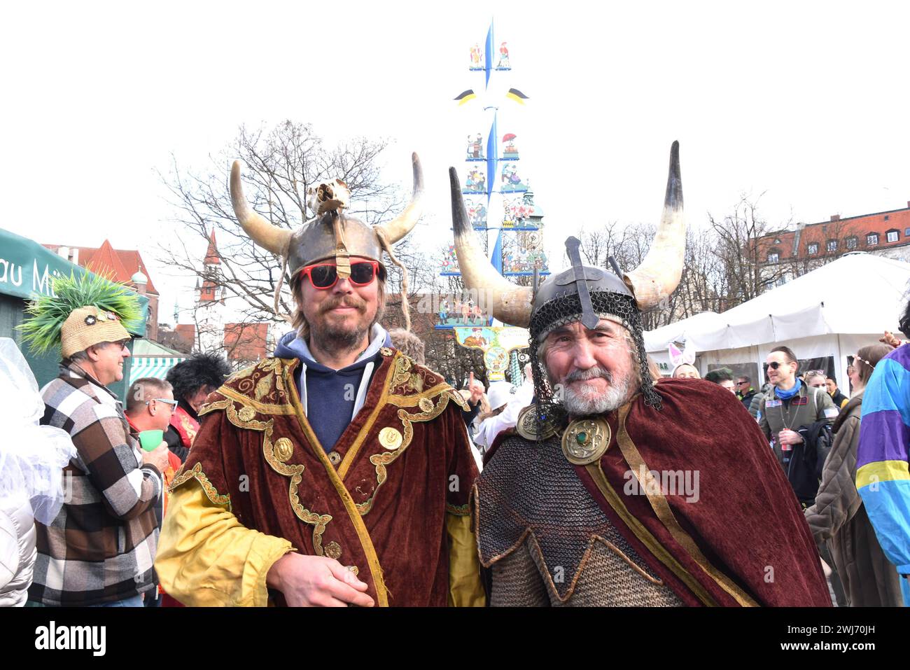  Foto zu Faschings Besucher Muenchen 13.02.2024 Viktualiennmarkt Muenchen 