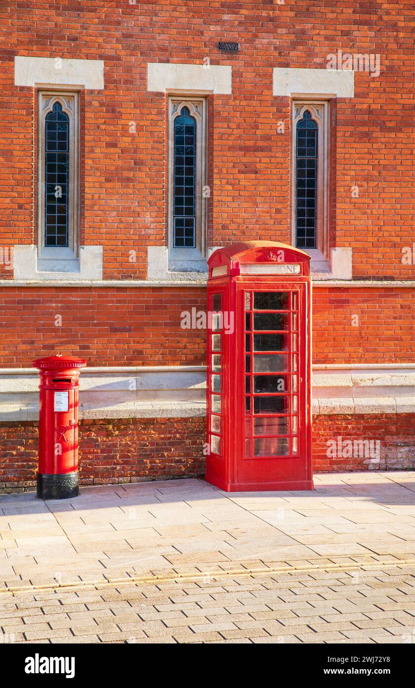 red telephone post box Stock Photo