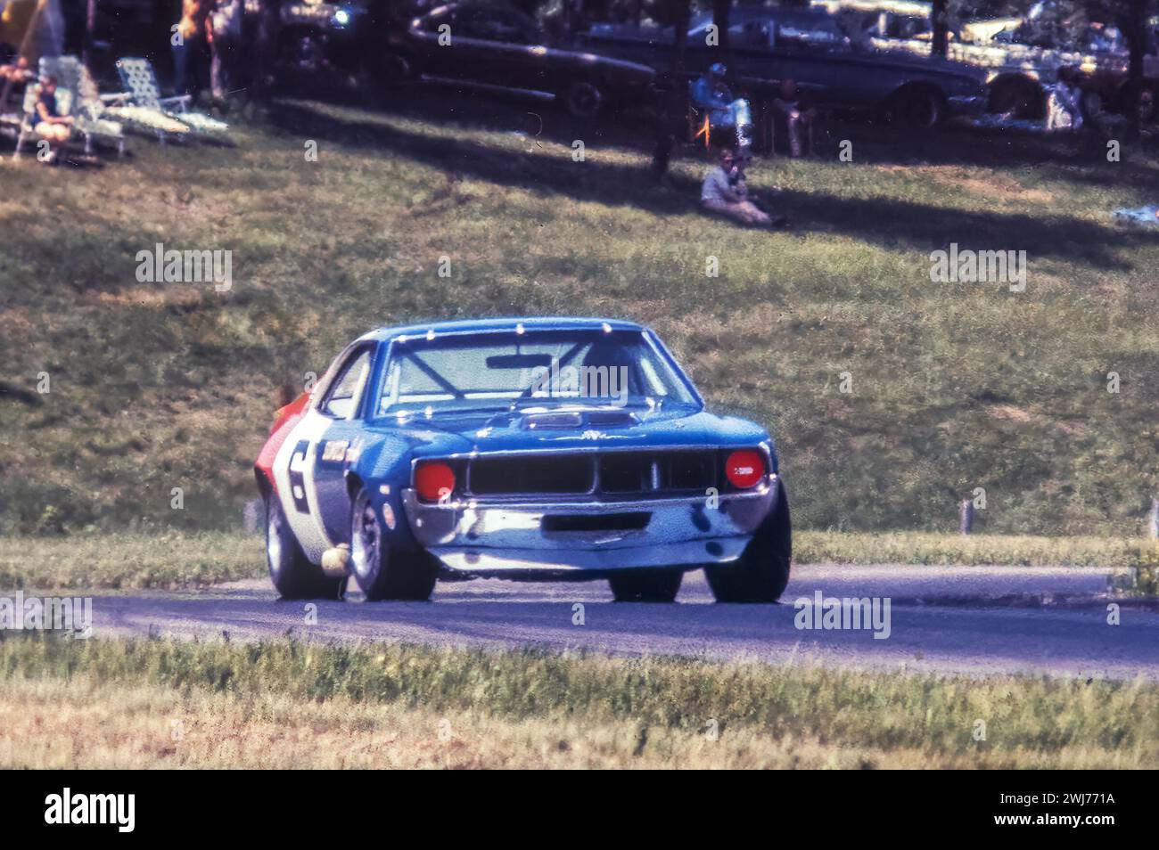 Mark Donohue in a Penske Racing AMC javelin at the 1970 Mid-Ohio Trans-Am, stated 1st, finished 3rd Stock Photo
