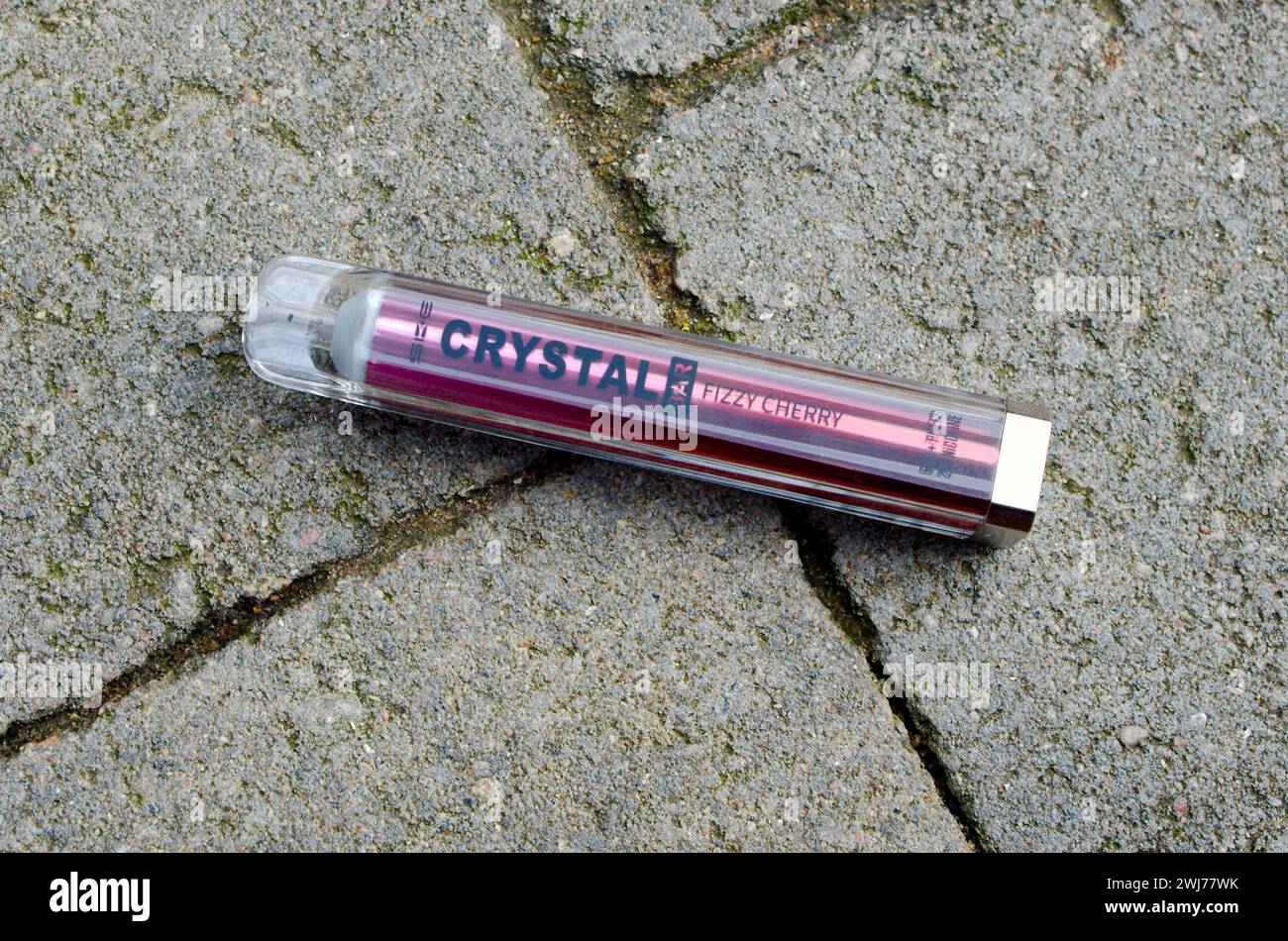 ske vape logo SKE Crystal Bar main image 1