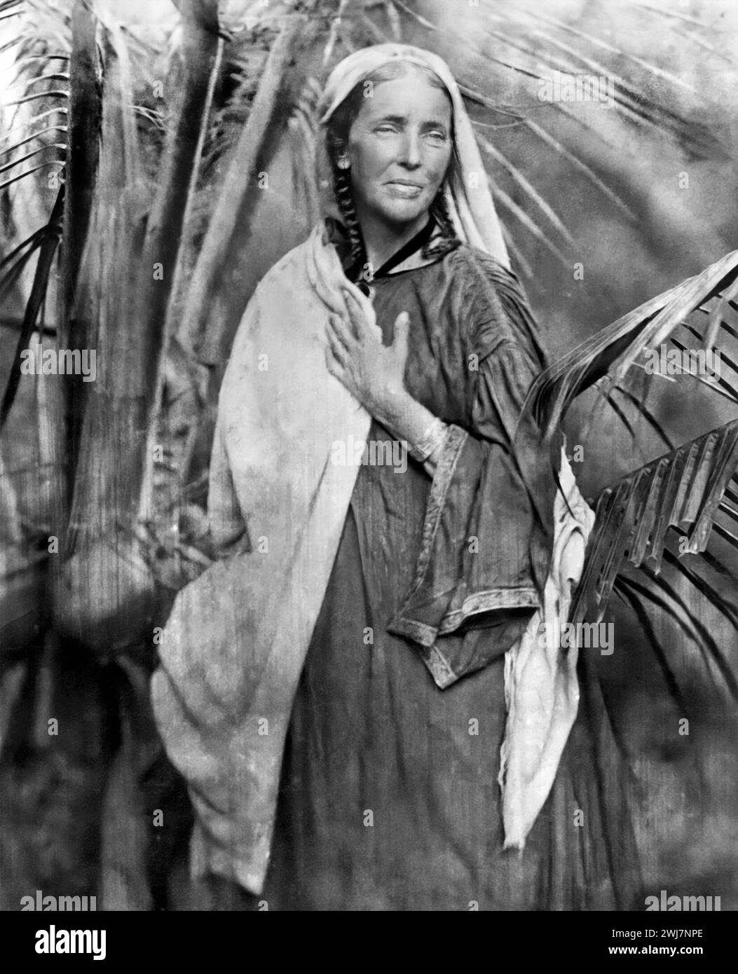 Marianne North. Portrait of the English Victorian biologist and botanical artist, Marianne North (1830-1890) by Julia Margaret Cameron, Ceylon (Sri Lanka), c. 1877 Stock Photo