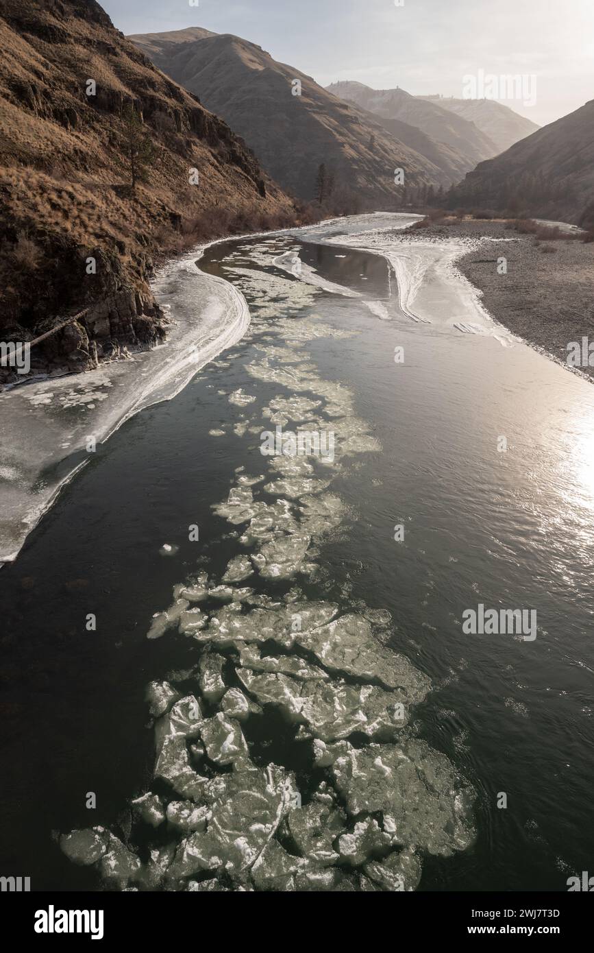 Ice flows on the Grande Ronde River in Southeastern Washington Stock