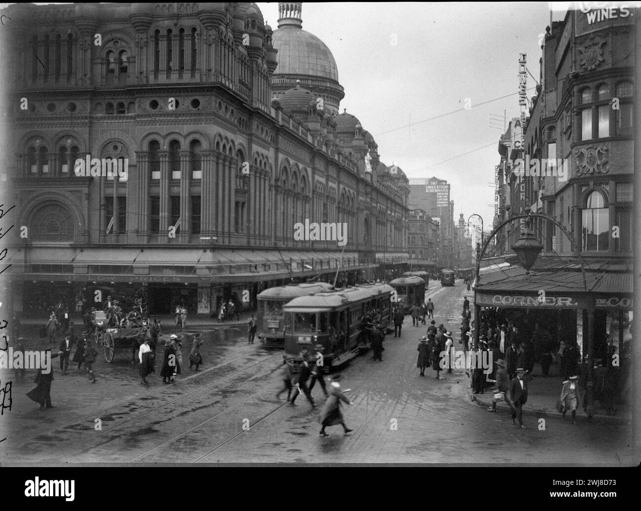 Queen Victoria Buildings, looking down George St, Sydney Australia, 1920s Stock Photo