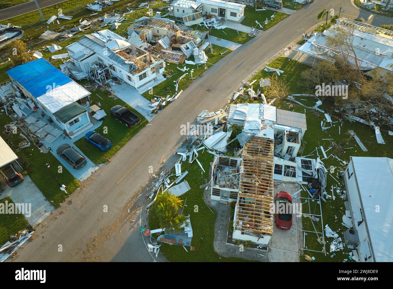 Severely damaged by hurricane Ian houses in Florida mobile home ...