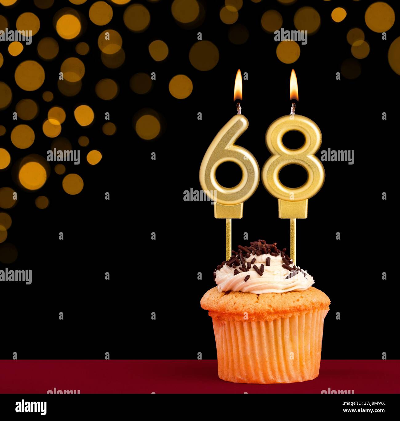 はんち   誕生日 DE写真58枚 Happy 68th Birthday Hand Drawn Vector Stock Vector (Royalty