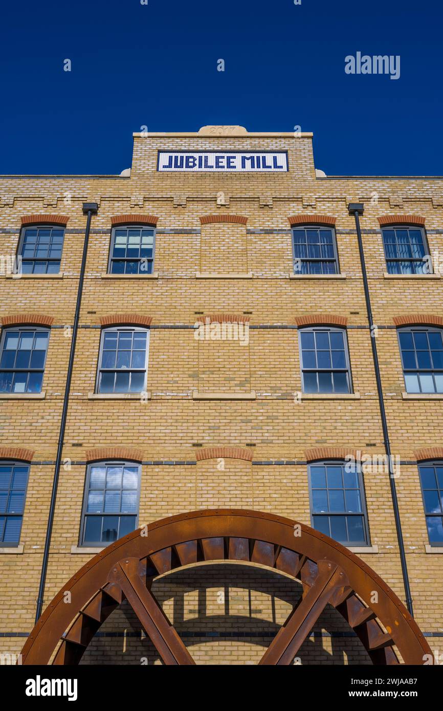 Jubilee Mill, Apartment Block, part of Taplow Riverside Development, Buckinghamshire, England, UK, GB. Stock Photo