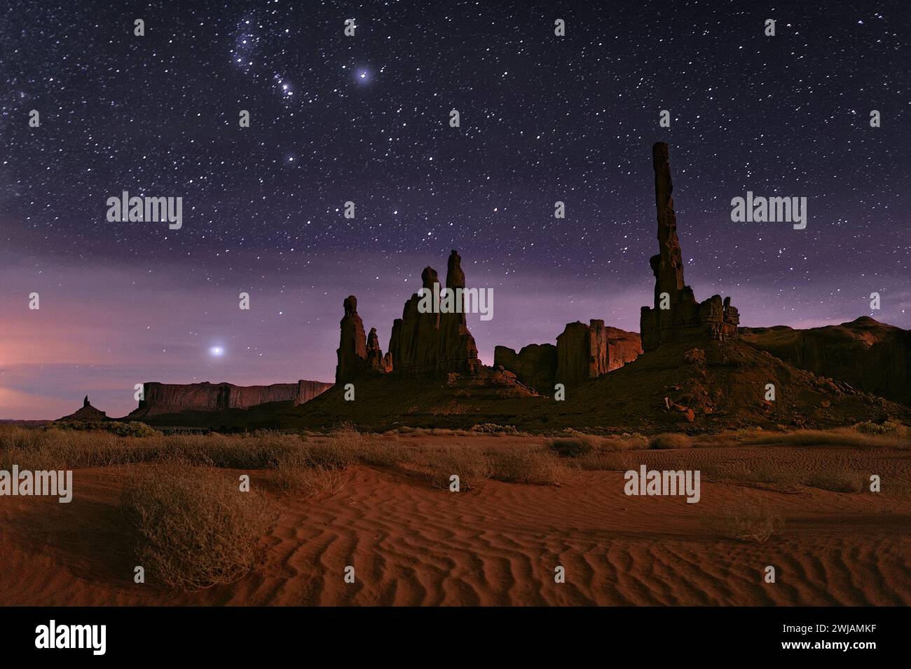 Monument Valley Night Sky Hi res Stock Photography And Images Alamy