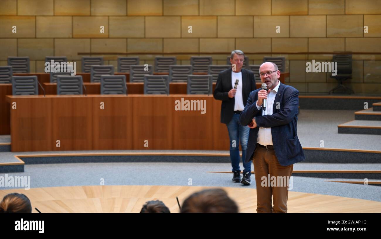 Duesseldorf, Germany. 14th Feb, 2024. The two state parliament vice ...