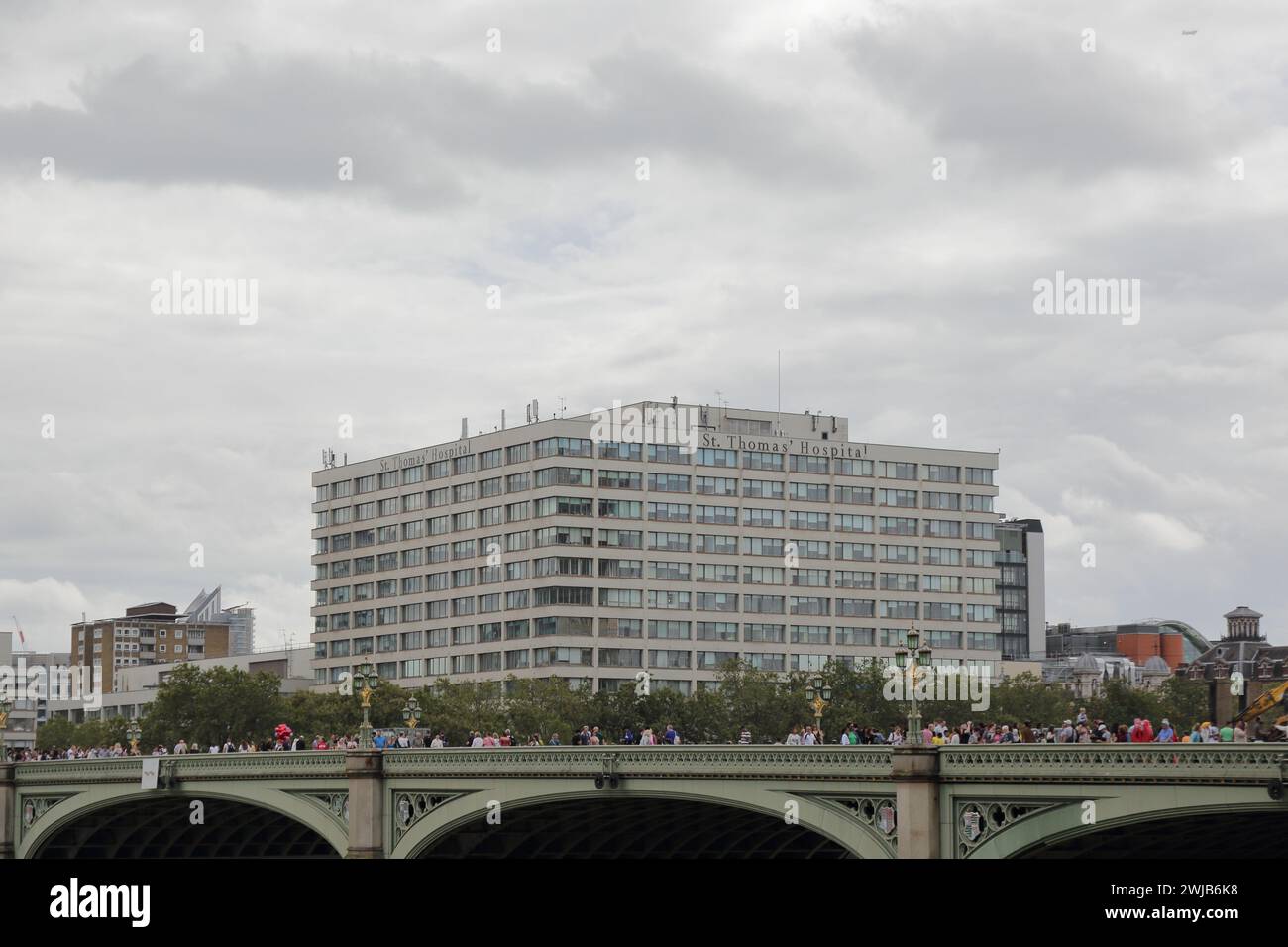 St Thomas' Hospital by the River Thames Stock Photo