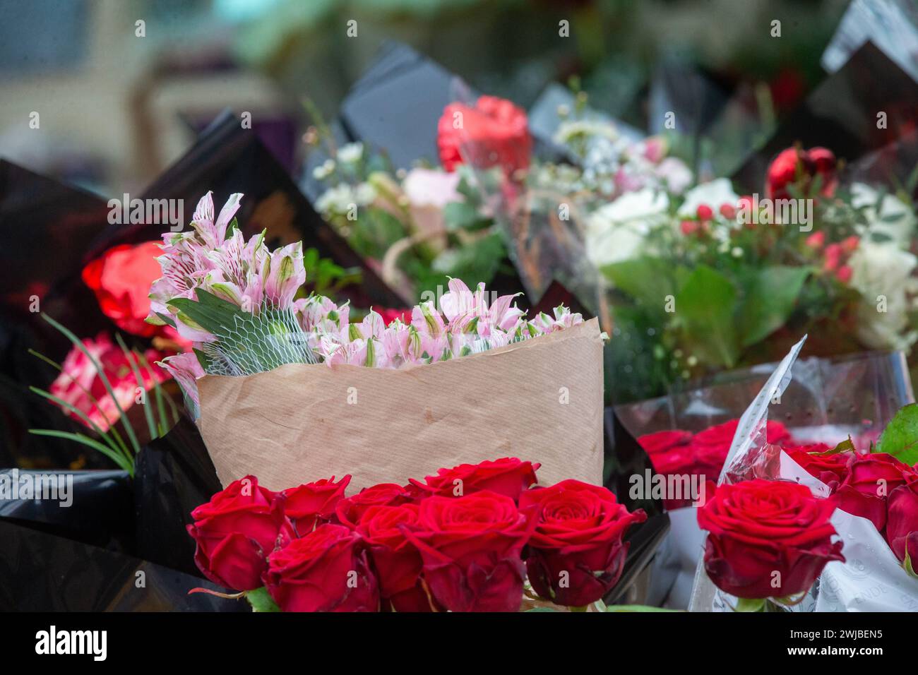 London, England, UK. 14th Feb, 2024. Natasha s Flowers stall in London's Kentish Town is seen on Valentine's Day. (Credit Image: © Tayfun Salci/ZUMA Press Wire) EDITORIAL USAGE ONLY! Not for Commercial USAGE! Stock Photo