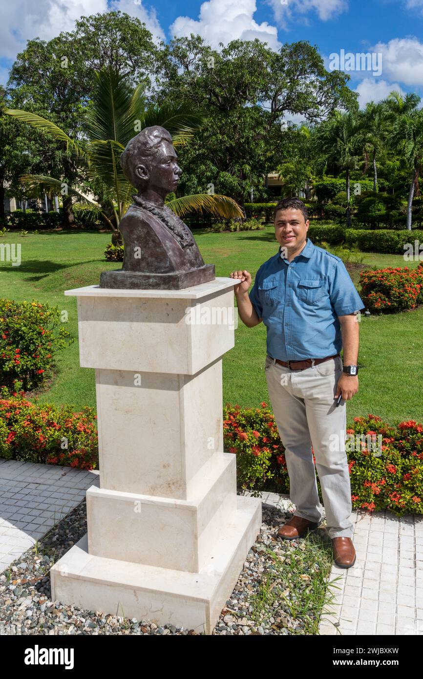 Bust of Salome Urena de Henriquez with the sculptor, Jose Ramon Rotelini, Jr., in Santo Domingo, Dominican Republic. Stock Photo